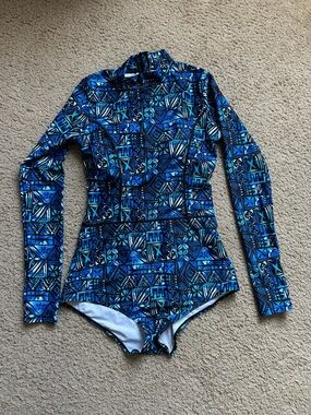 Axesea Blue and Black Rashguard Swimsuit